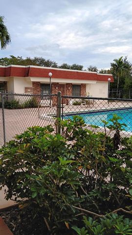 4169 SW 67TH Avenue 205A, Davie, FL 33314
