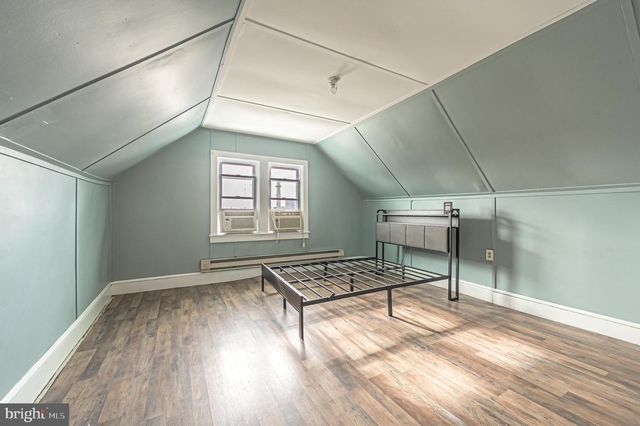 118 W PARK AVE, Vineland, NJ 08360