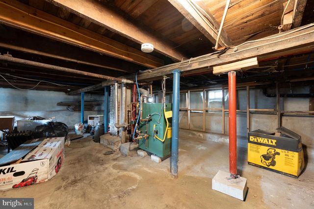 118 W PARK AVE, Vineland, NJ 08360