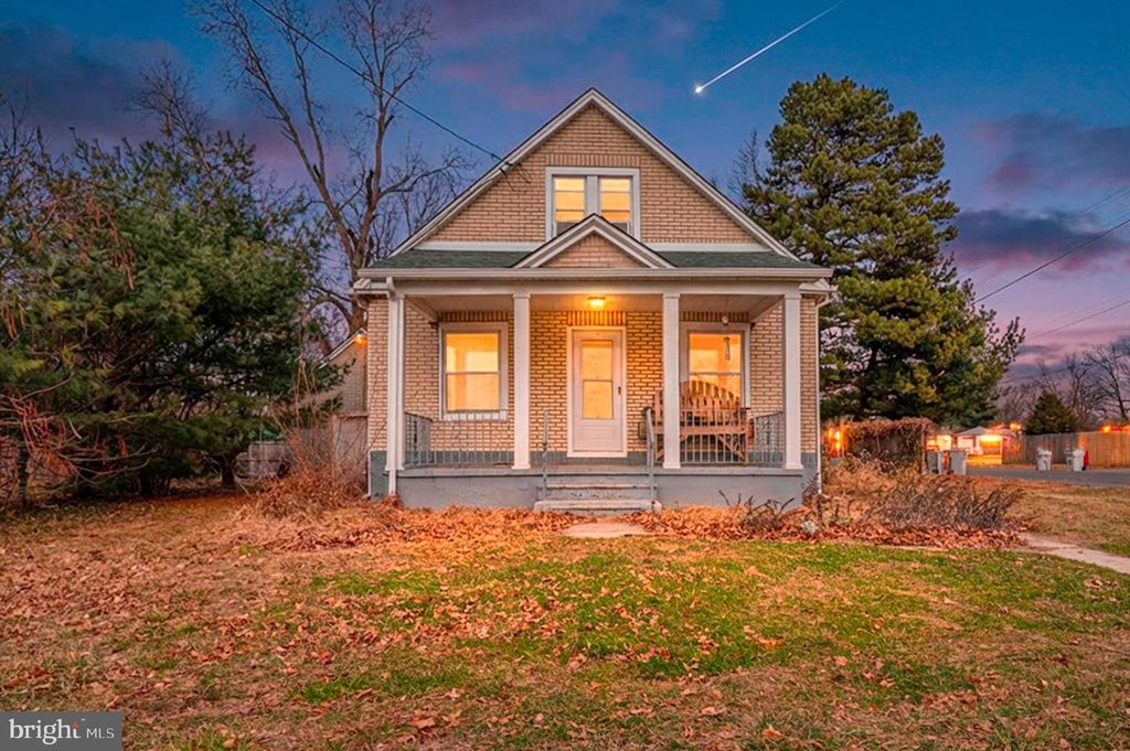 118 W PARK AVE, Vineland, NJ 08360