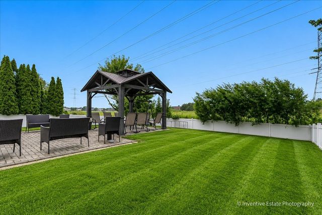 2031 Ridgemoor Drive, Plainfield, IL 60586