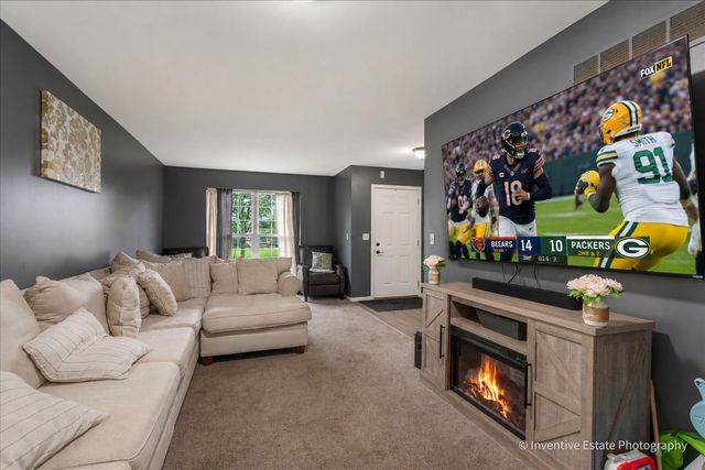 2031 Ridgemoor Drive, Plainfield, IL 60586