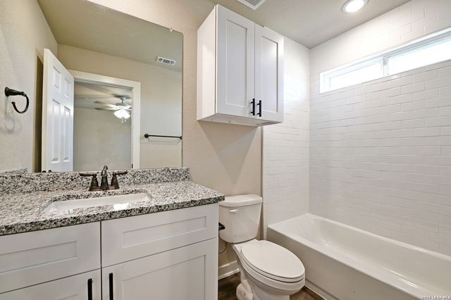 11318 Clearmine St Unit 102, San Antonio, TX 78224