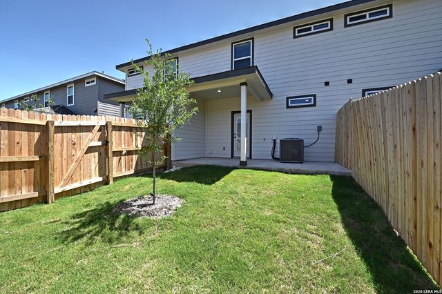 11318 Clearmine St Unit 102, San Antonio, TX 78224