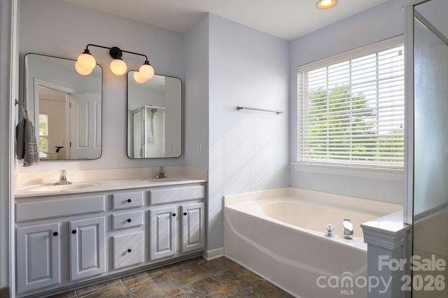 11018 Royal Colony Drive, Waxhaw, NC 28173