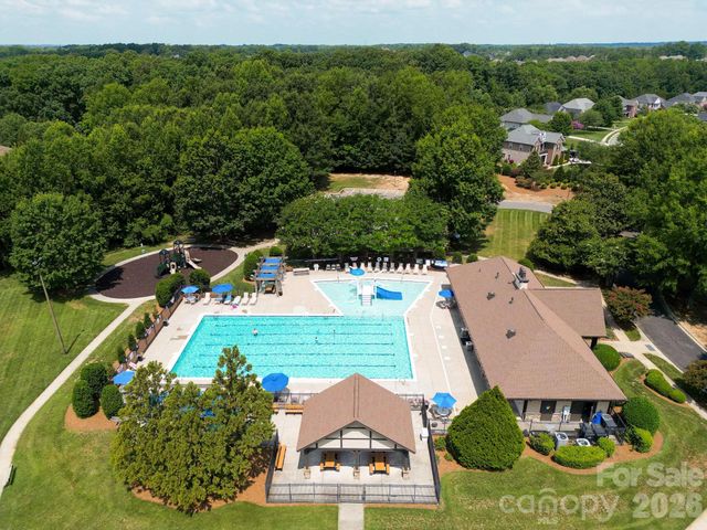 11018 Royal Colony Drive, Waxhaw, NC 28173