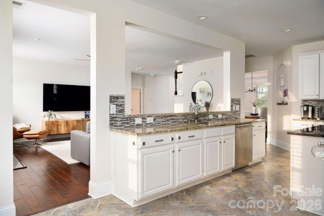 11018 Royal Colony Drive, Waxhaw, NC 28173