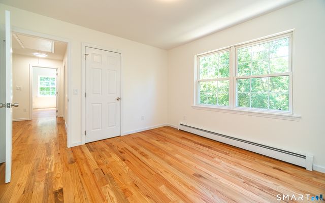 1425 James Farm Road, Stratford, CT 06614