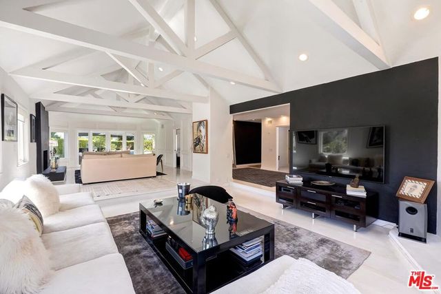 3063 Deep Canyon Drive, Beverly Hills, CA 90210