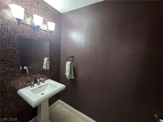 3381 Westwind Road, Las Vegas, NV 89146
