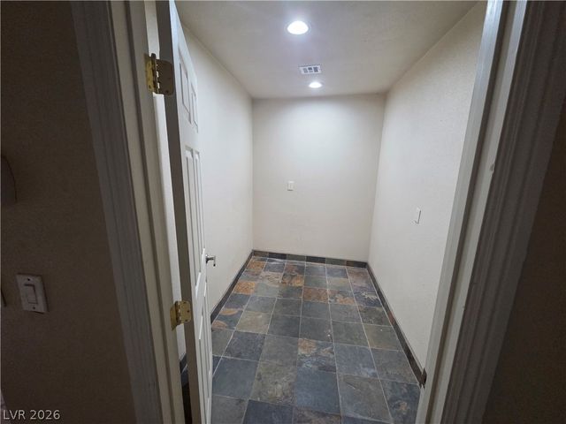 3381 Westwind Road, Las Vegas, NV 89146