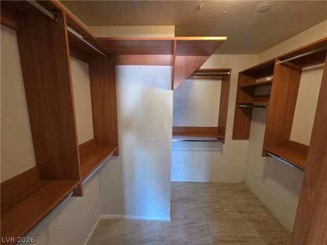 3381 Westwind Road, Las Vegas, NV 89146