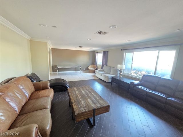 3381 Westwind Road, Las Vegas, NV 89146