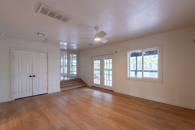 73 E Shore Drive, Arcadia, OK 73007