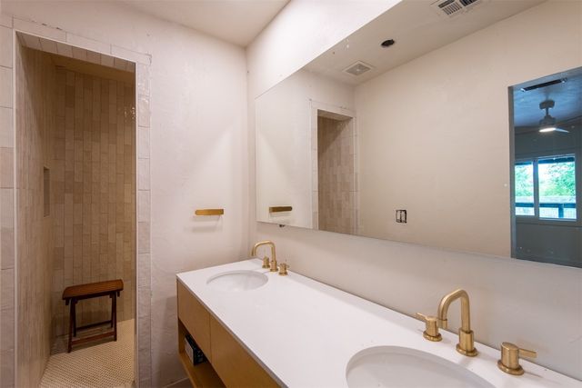 73 E Shore Drive, Arcadia, OK 73007