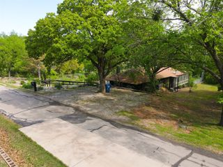 73 E Shore Drive, Arcadia, OK 73007