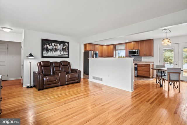 965 ANDERS RD, Lansdale, PA 19446