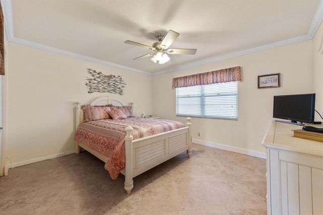 3204 Portofino Point H2, Coconut Creek, FL 33066