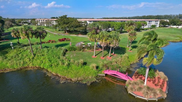 3204 Portofino Point H2, Coconut Creek, FL 33066