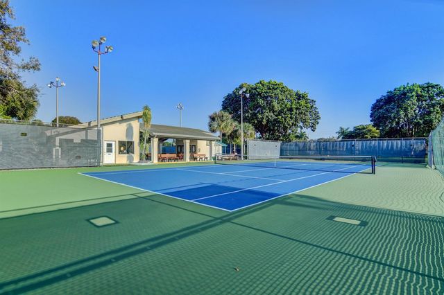 3204 Portofino Point H2, Coconut Creek, FL 33066