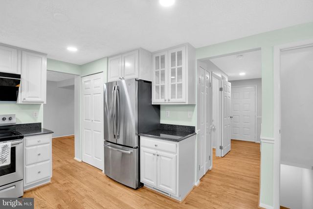 8604 CALYPSO LN, Gaithersburg, MD 20879