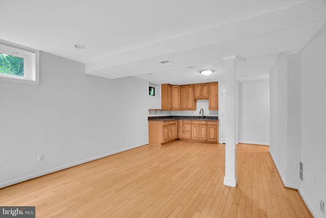 8604 CALYPSO LN, Gaithersburg, MD 20879