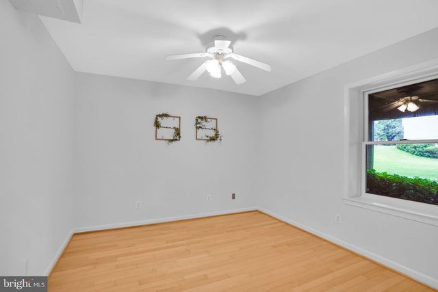 8604 CALYPSO LN, Gaithersburg, MD 20879