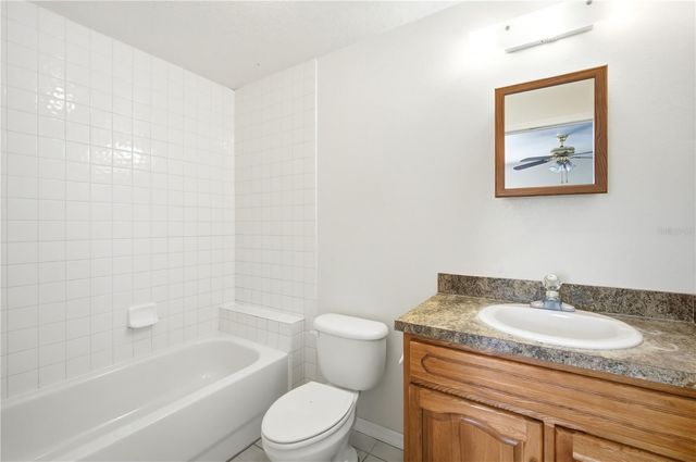 1102 CITRUS HILL COURT, Seffner, FL 33584