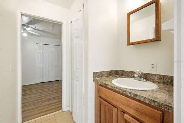 1102 CITRUS HILL COURT, Seffner, FL 33584