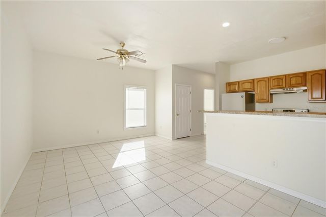 1102 CITRUS HILL COURT, Seffner, FL 33584