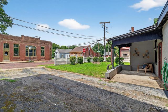 401 Mascoutah Avenue, Belleville, IL 62220