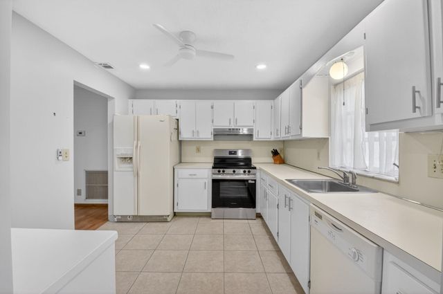6068 Vía Diana, Delray Beach, FL 33484