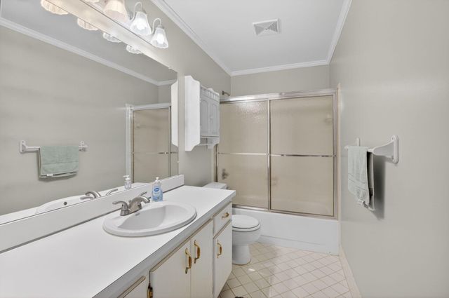 6068 Vía Diana, Delray Beach, FL 33484