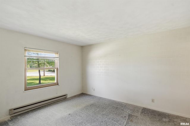 2006 W BRISTOL HOLLOW Road, Dunlap, IL 61525