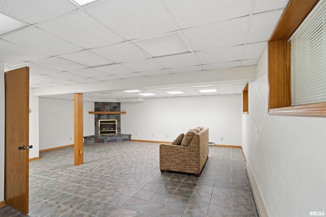 2006 W BRISTOL HOLLOW Road, Dunlap, IL 61525