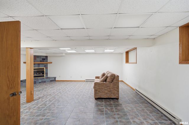 2006 W BRISTOL HOLLOW Road, Dunlap, IL 61525
