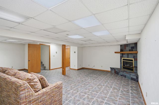 2006 W BRISTOL HOLLOW Road, Dunlap, IL 61525
