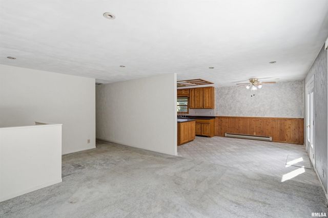 2006 W BRISTOL HOLLOW Road, Dunlap, IL 61525