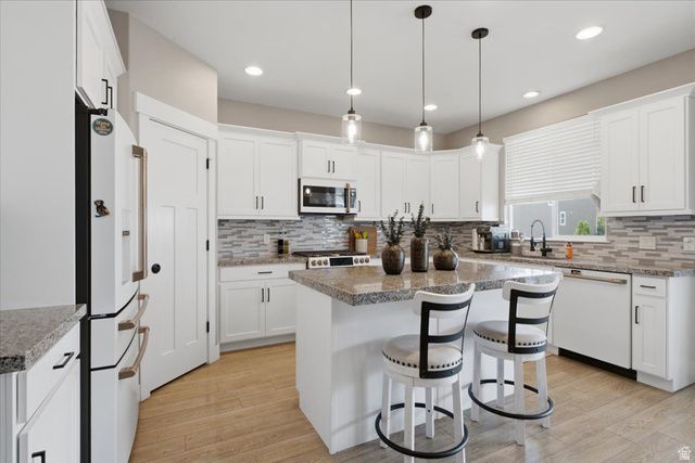 193 E WATER LN, Vineyard, UT 84059