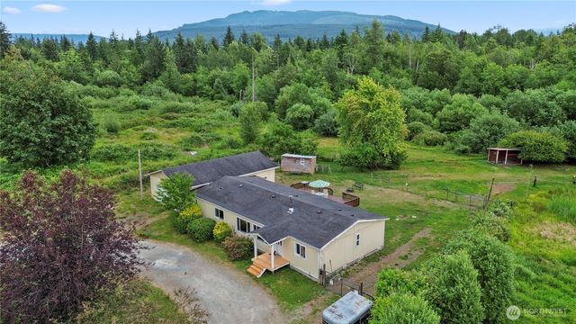 18268 Colony Road, Bow, WA 98232