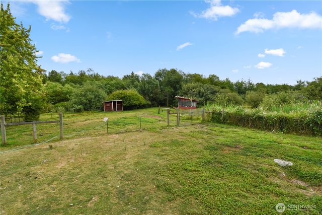 18268 Colony Road, Bow, WA 98232