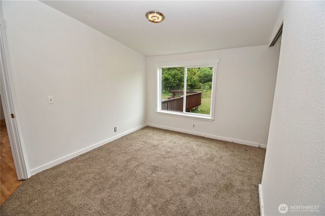 18268 Colony Road, Bow, WA 98232