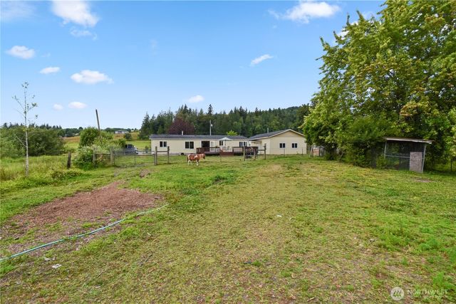 18268 Colony Road, Bow, WA 98232