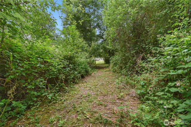 18268 Colony Road, Bow, WA 98232