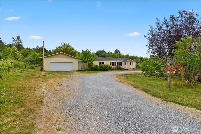 18268 Colony Road, Bow, WA 98232