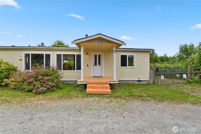 18268 Colony Road, Bow, WA 98232