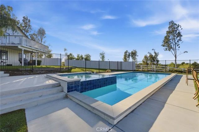 35825 Meadow Ridge, Temecula, CA 92592