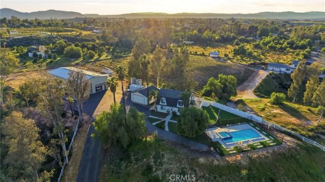35825 Meadow Ridge, Temecula, CA 92592