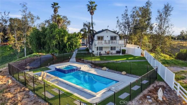 35825 Meadow Ridge, Temecula, CA 92592