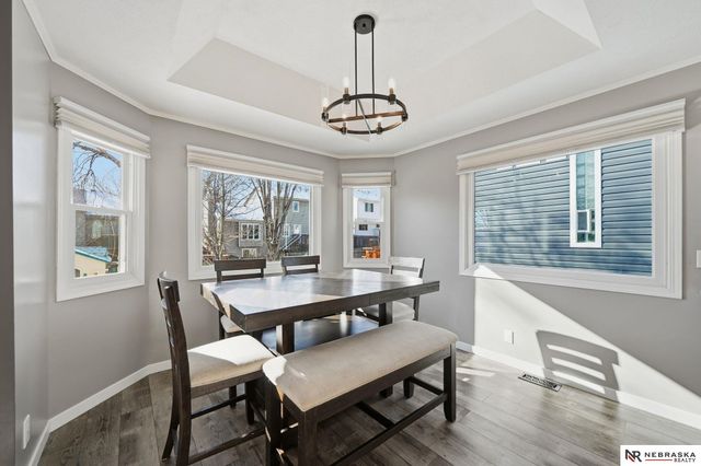 5221 Happy Hollow Lane, Lincoln, NE 68516